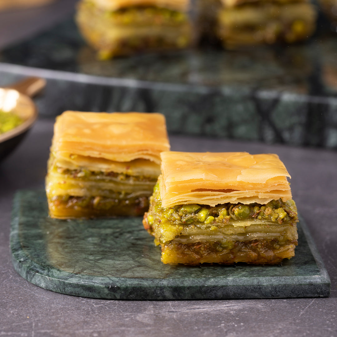 Baklava in der großen Galata-Design Box