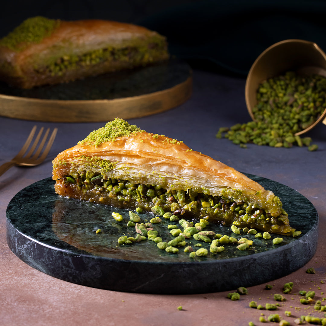 Baklava in der großen Galata-Design Box
